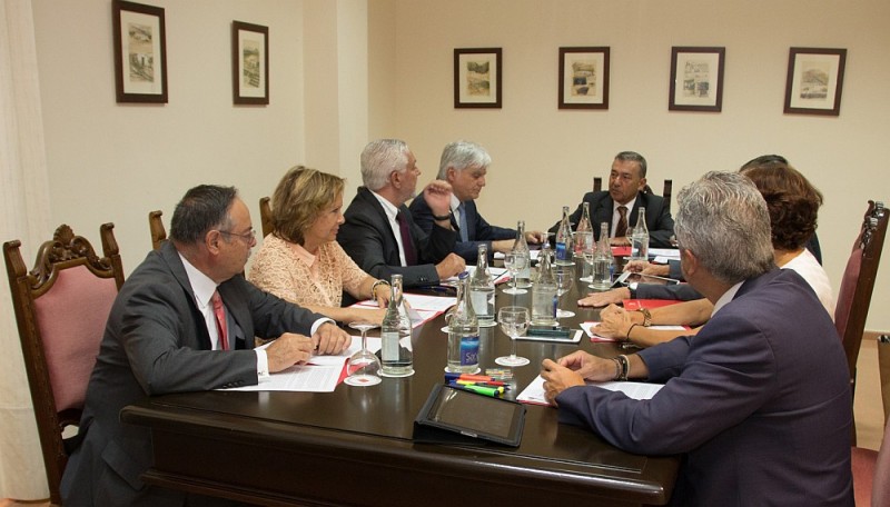 Paulino Rivero adelantar� la consulta sobre las prospecciones 