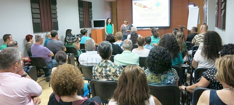 La Universidad Popular de Santa Luc�a abre las matr�culas e incorpora nuevos cursos