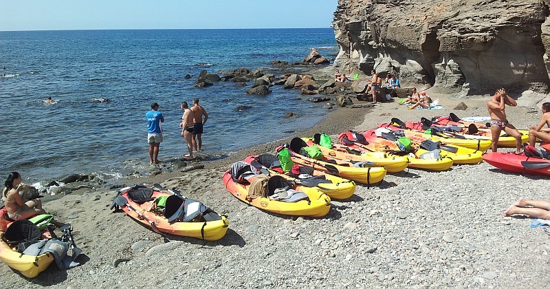 Deportes organiza una traves�a en  canoas desde Maspalomas hasta El Pajar 