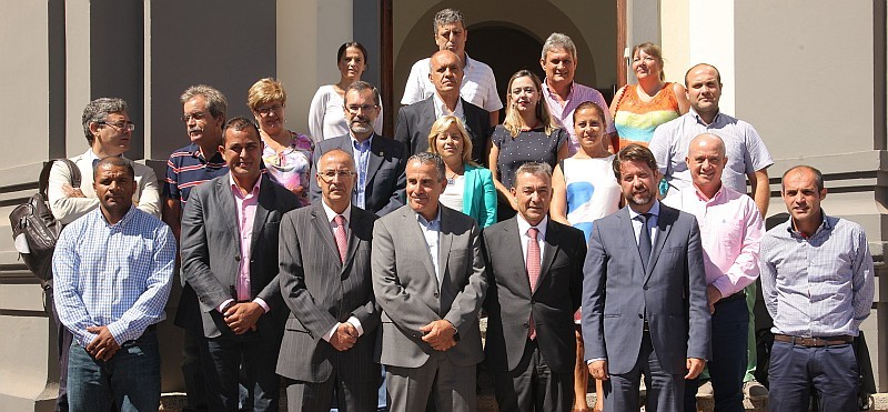 La FECAI, la FECAM y el Gobierno se coordinan para la consulta ciudadana sobre las prospecciones petrol�feras 