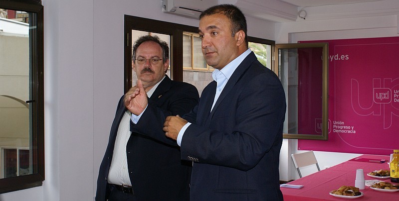 UPyD impulsa la campa�a �Con la comida no se juega� contra la subida del precio del pan