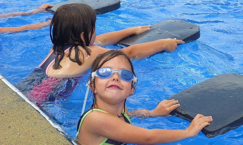 Deportes pone en marcha  el nuevo curso de nataci�n escolar