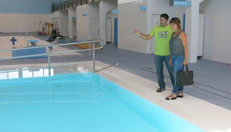 La piscina de Los Llanos retoma su actividad