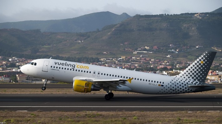 Turismo adjudica dos nuevas rutas regulares del Fondo de Desarrollo de Vuelos