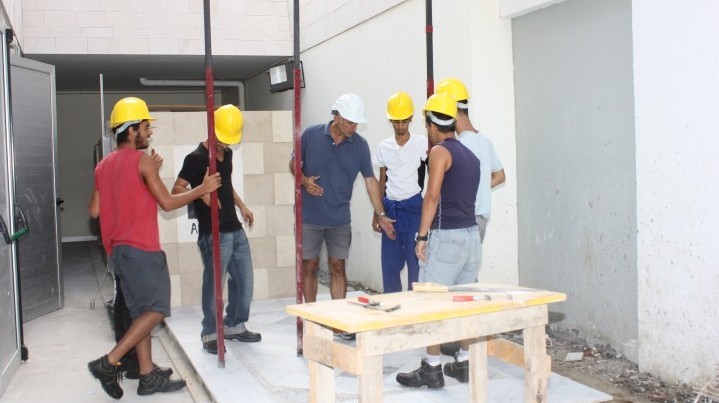 El Tablero realiza cursos de la Asociaci�n de Constructores 