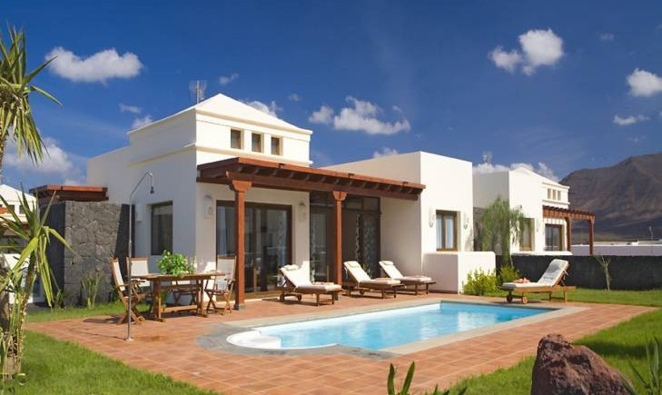 FECAO defiende la legalidad del alquiler vacacional 