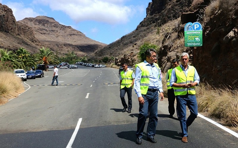El Cabildo concluye el asfaltado de la carretera a Palmitos Park
