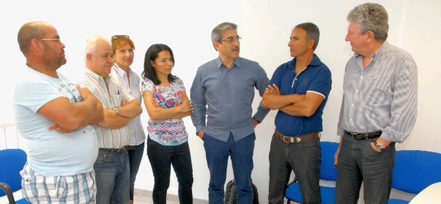 NC consigue el apoyo del Parlamento para la defensa de los derechos de los marineros de Mog�n