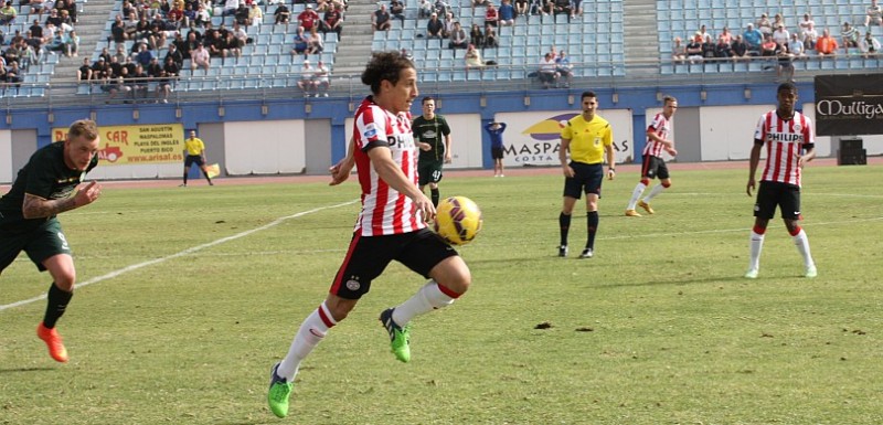 PSV se impone en el primer partido del Torneo de Maspalomas 