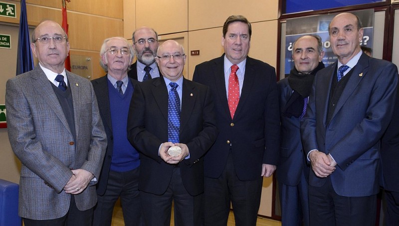 San Juan de Dios recibe la medalla del �Premio Ciudadano Europeo 2014� que otorga el Parlamento Europeo