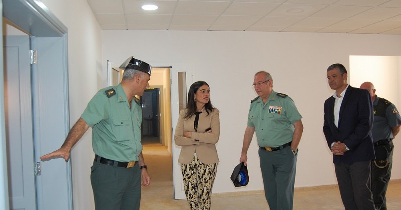 El alcalde de Mog�n y la Delegada del Gobierno visitan las nuevas dependencias de la Guardia Civil en Puerto Rico