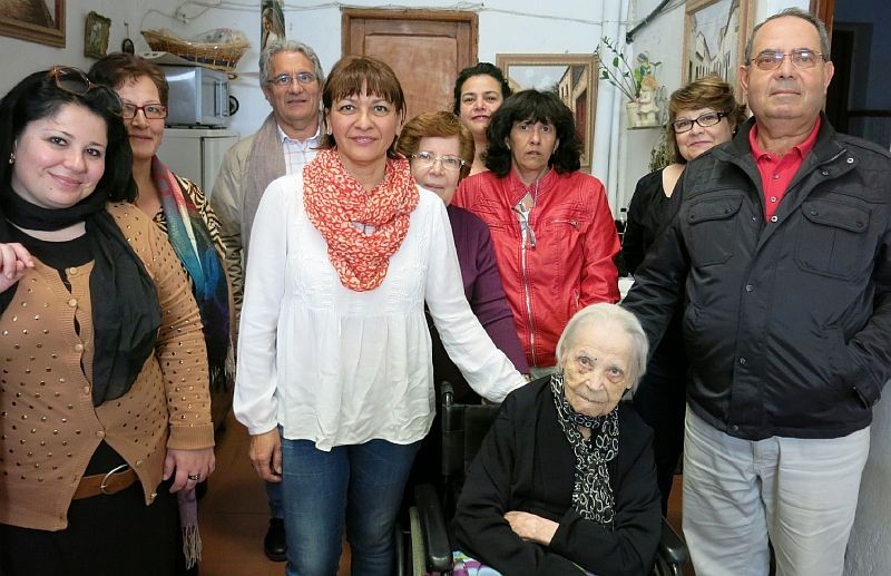 �Aurorita� Verde cumple 102 cumplea�os en Casa Pastores