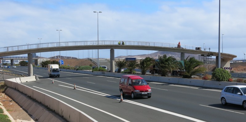 El cierre GC-1 obliga a desviar el tr�fico por la Avenida del Atl�ntico 