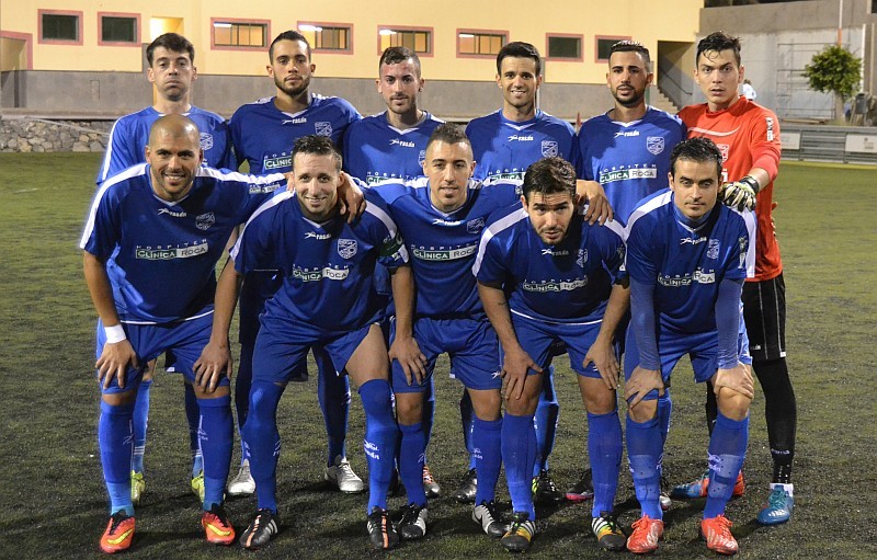 La U.D. San Fernando rompe la imbatibilidad del C.F. Hesp�rides 2-3