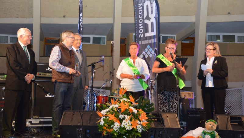 Maspalomas se viste de verde en la festividad de San Patricio