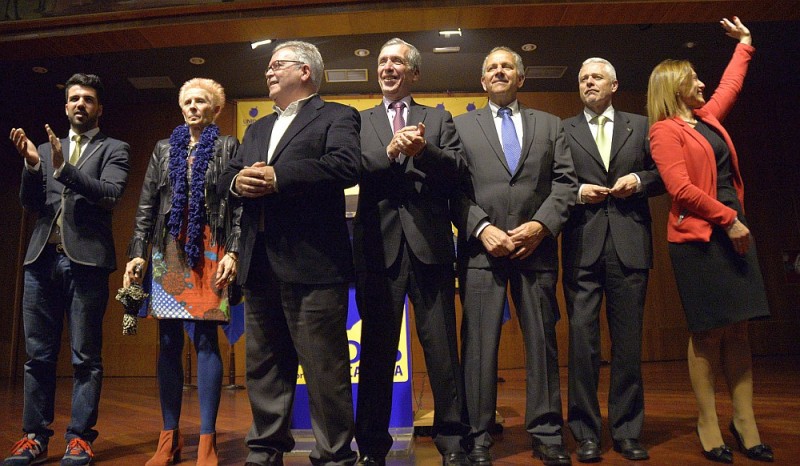 Lleno en el Paraninfo de la Universidad en el primer acto de �Unidos por Gran Canaria� 