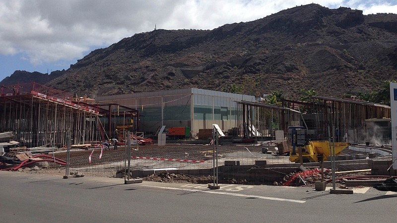 Mog�n ultima la estaci�n de guaguas de la Playa  