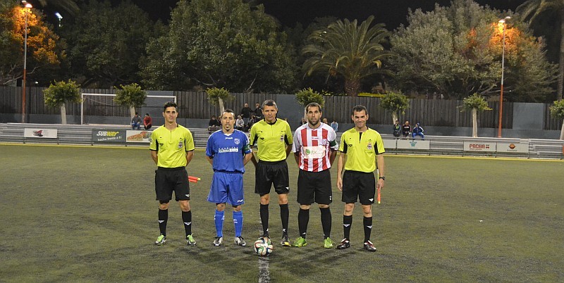La U.D. San Fernando no pasa del empate frente al Uni�n Marina