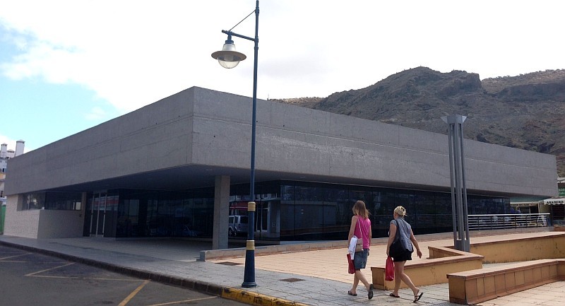 Finalizado el nuevo Centro Sociocultural de Playa de Mog�n