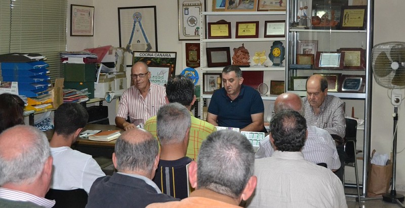 �Mojo Pic�n� y la �Sociedad Gastronomica Cocina de Maestros� eligen directiva