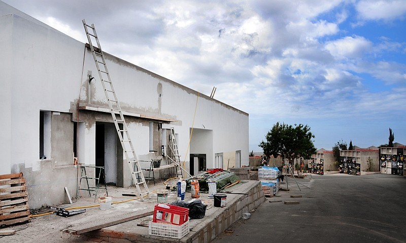 El Cementerio del Lomo de Maspalomas �ltima las obras del horno crematorio 