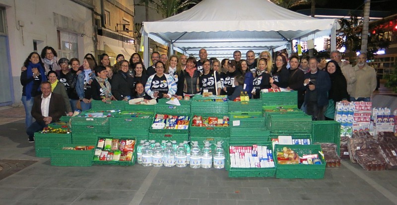 El 25� Espal sale a la calle con la Feria del Libro Solidario
