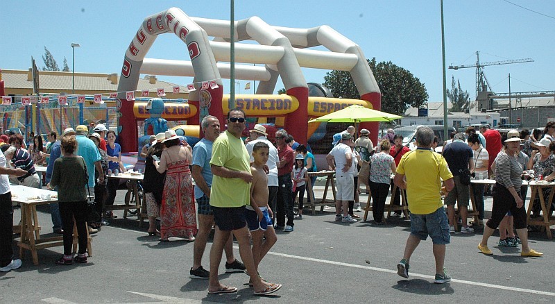 M�s de 2.000 personas en el asadero de fin de fiestas en El Pajar  