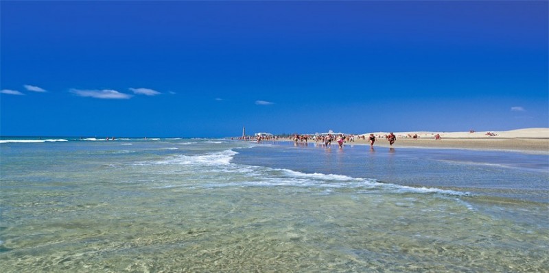 Turismo promociona el verano con una campa�a repleta de 