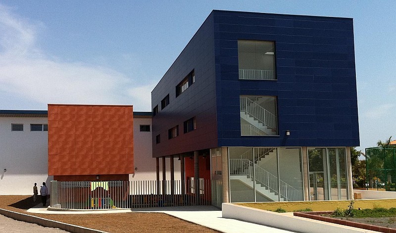 Urban Santa Luc�a ense�an c�mo  gestionar los colectivos y a tramitar las ayudas