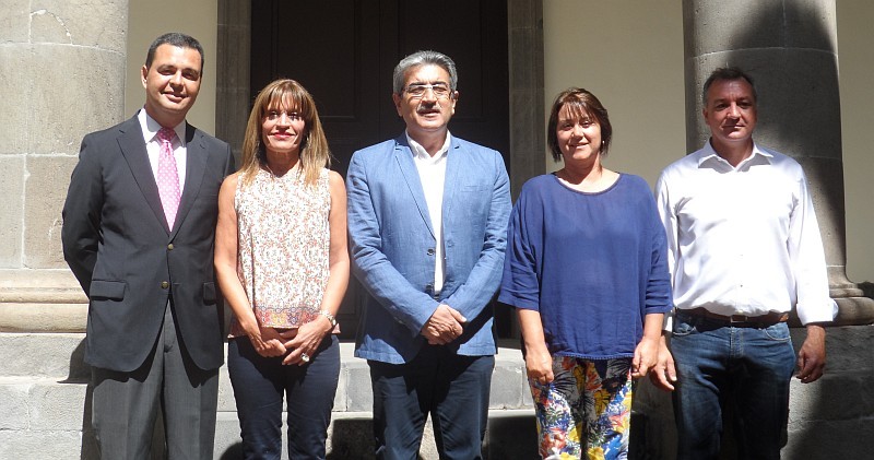 NC intensificar� la defensa de Canarias en el Parlamento