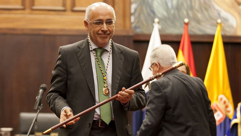 Antonio Morales se convierte en el 31 presidente del Cabildo de Gran Canaria