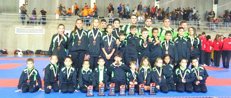 Fin de semana de �xito para el deporte moganero 