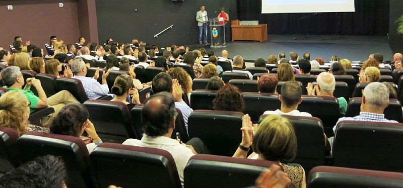 El XI Encuentro de Emprendedores galardona a las 32 nuevas empresas es Santa Luc�a