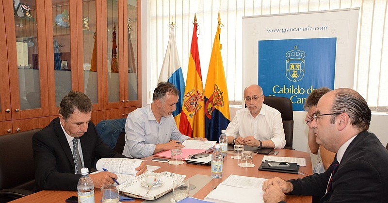 El Cabildo adjudica cuatro expedientes de conservaci�n de carreteras por 4.7 millones de euros