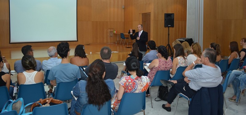 Angel Lafuente ayuda a conseguir  seguridad personal y aumentar la vitalidad con la palabra