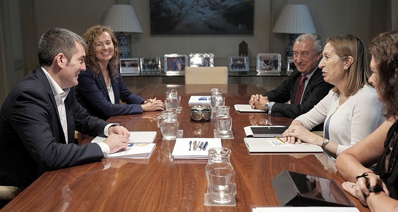 Fomento anuncia una adenda de 27 millones para la carretera de La Aldea