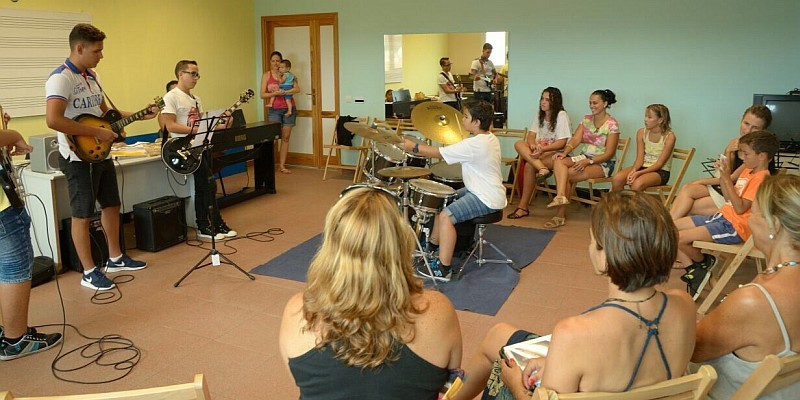 La Escuela de M�sica  tambi�n imparti� Soul