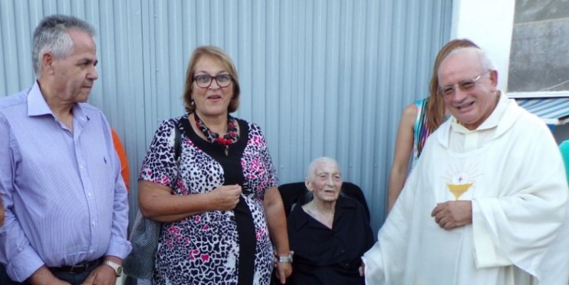 La Virgen se detuvo ante  Frasquita Vega, en Taidia