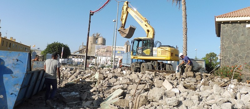 Santa �gueda se despide de su viejo Centro de Mayores 