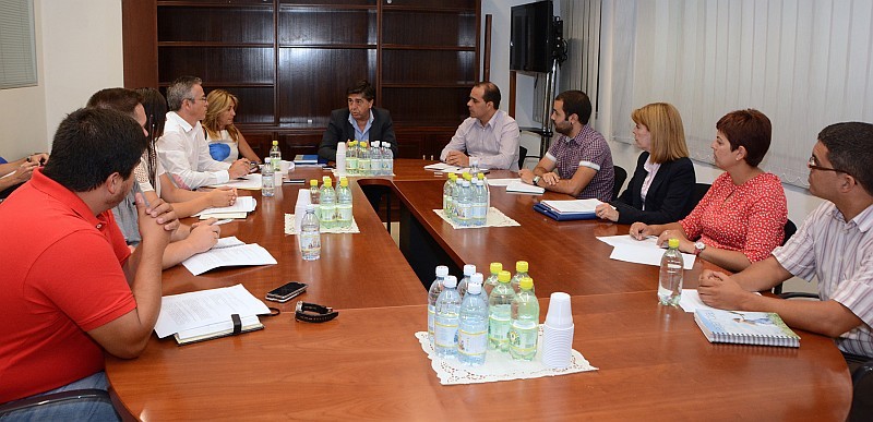 El Cabildo contratar� a 494 j�venes, para realizar trabajos de mantenimiento en espacios p�blicos 