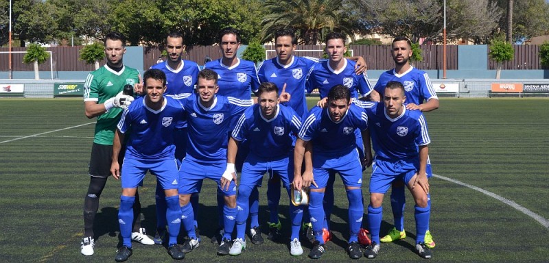 La U.D. San Fernando empata en casa con la U.D. Las Zocas