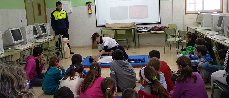 El SUC lanza la IV edici�n de su programa educativo sobre primeros auxilios y masaje cardiaco 