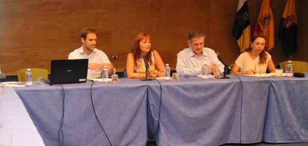 El Cabildo generar� una lista de reserva de 33 categor�as profesionales