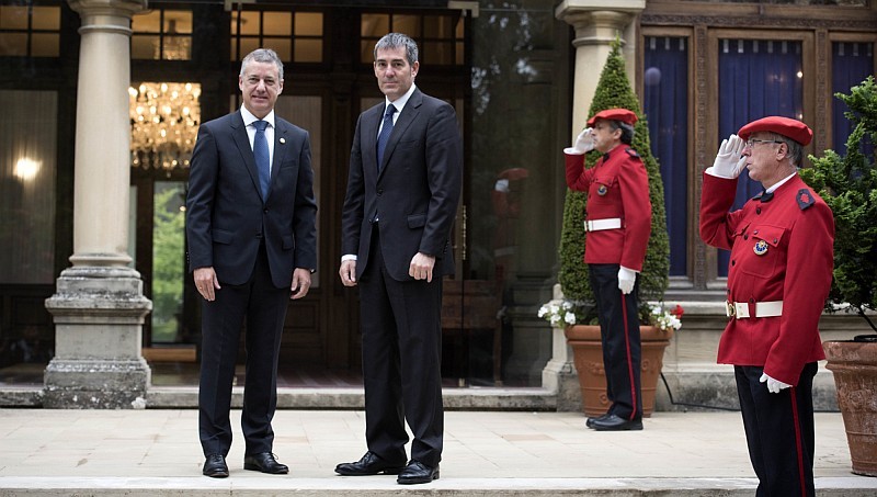 Urkullu y Clavijo defienden las singularidades de las comunidades aut�nomas