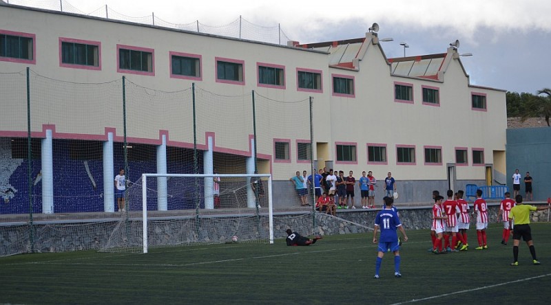 La U.D. San Fernando golea 5-1 al Atl�tico Granadilla 