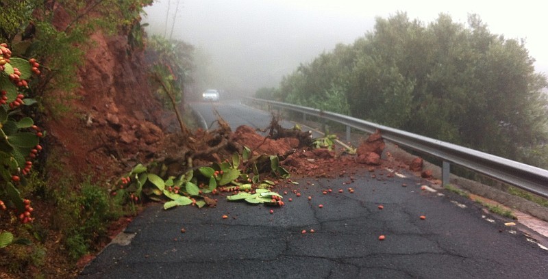 Cerrada al tr�fico la carretera de La Aldea por desprendimientos 