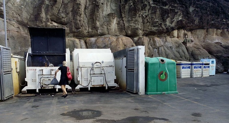 Mog�n invierte m�s de 30.000 euros en acondicionar los  habit�culos de basuras