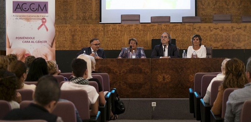 Sanidad reitera la importancia del diagn�stico precoz en el c�ncer de mama 