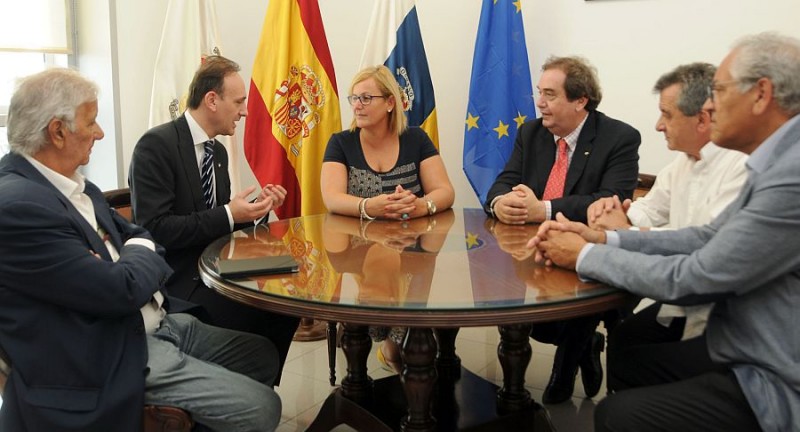 Guglielmo Picchi, diputado de Forza Italia, visita Maspalomas