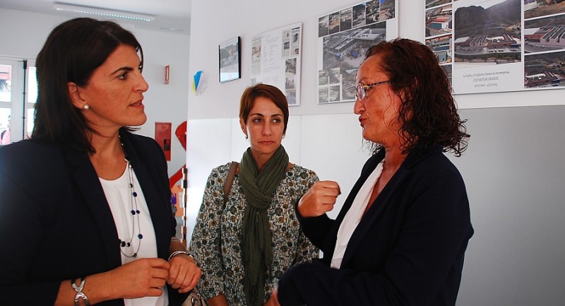 Ana Dorta estudiar� incluir mejoras para los centros educativos de Mog�n 